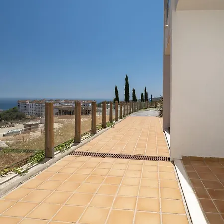 Small Oasis 2387 Manilva